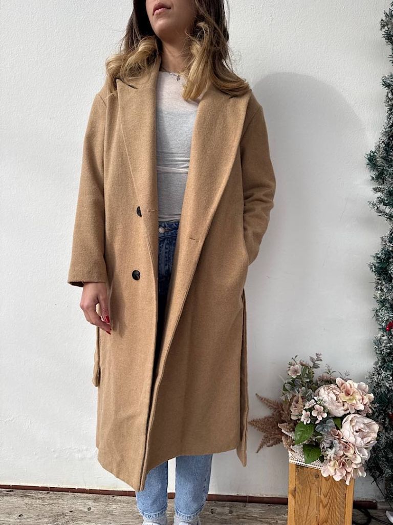 Cappotto doppiopetto cammello