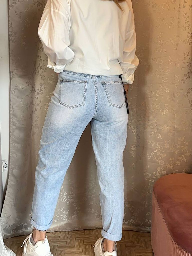 Jeans Mom fit