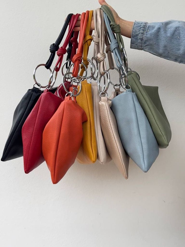 Borsa Samanta