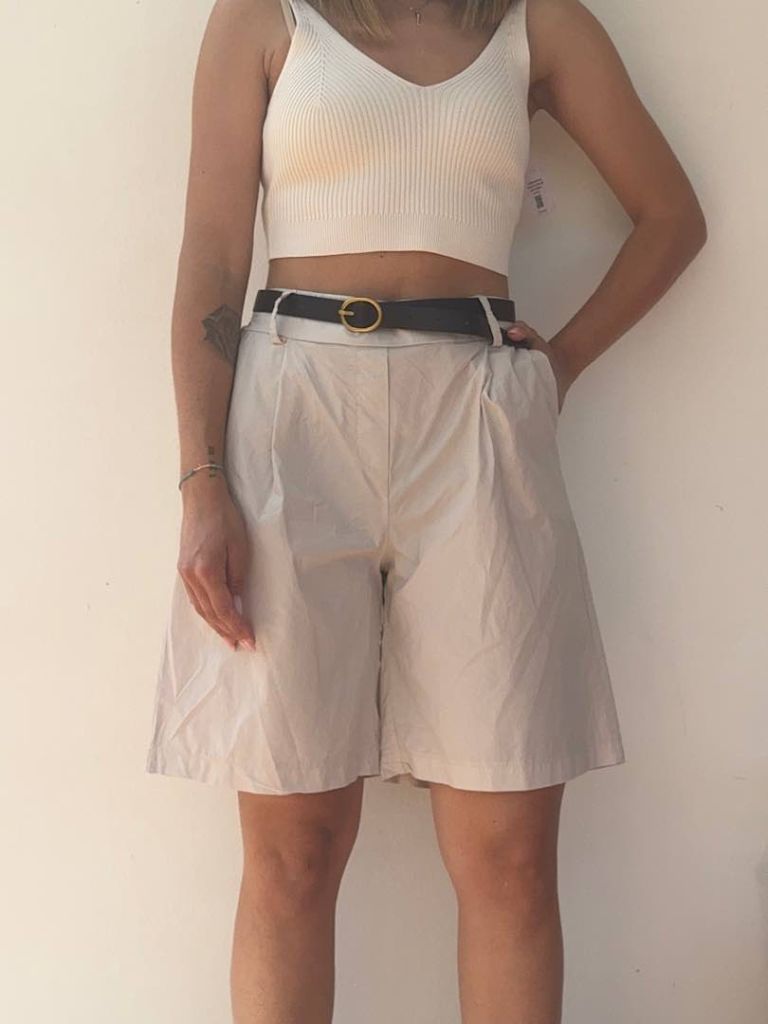 Bermuda Laura