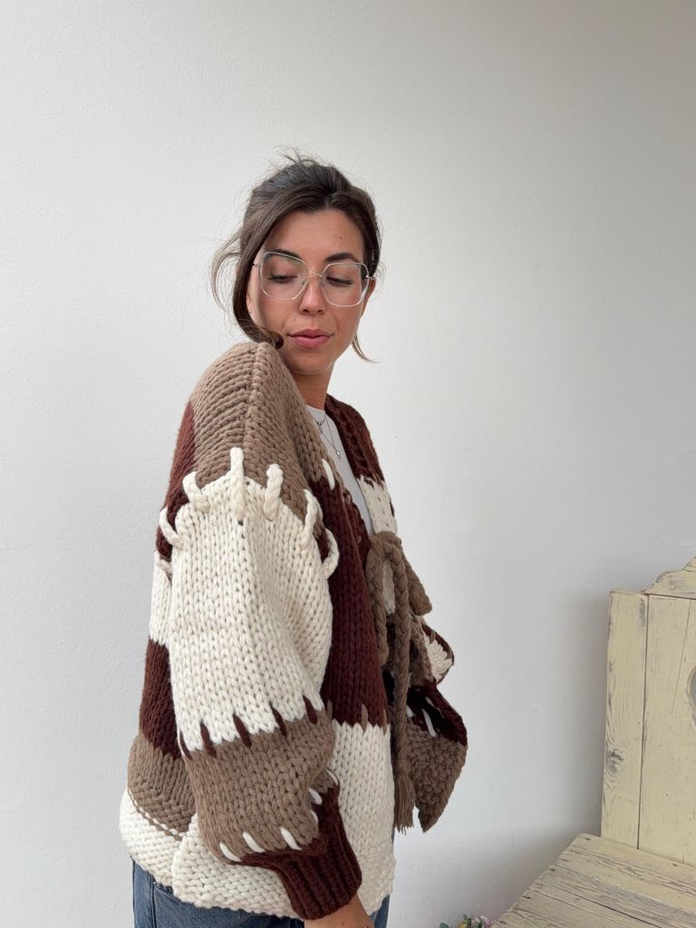 Cardigan molly