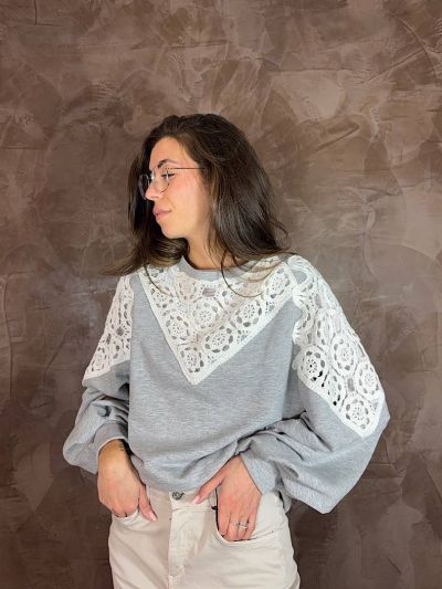 felpa donna con inserto macrame bianco tono su tono