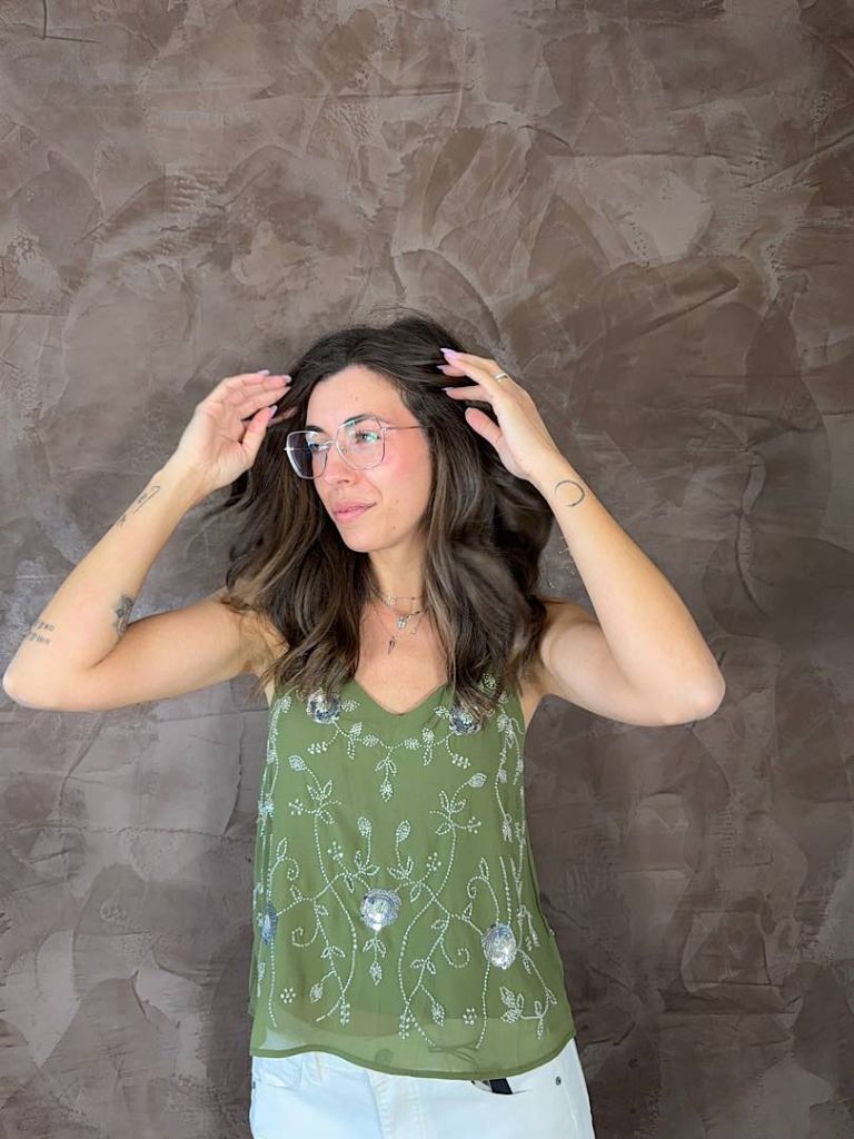 Top Susy Mix con ricami e perline