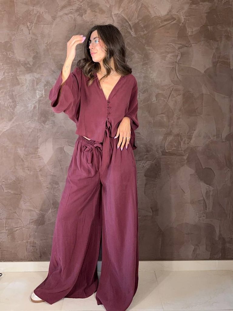 Blusa con maniche ampie