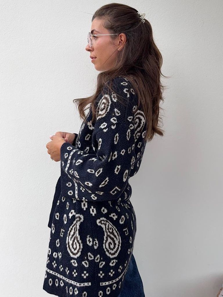 Cardigan Bandana