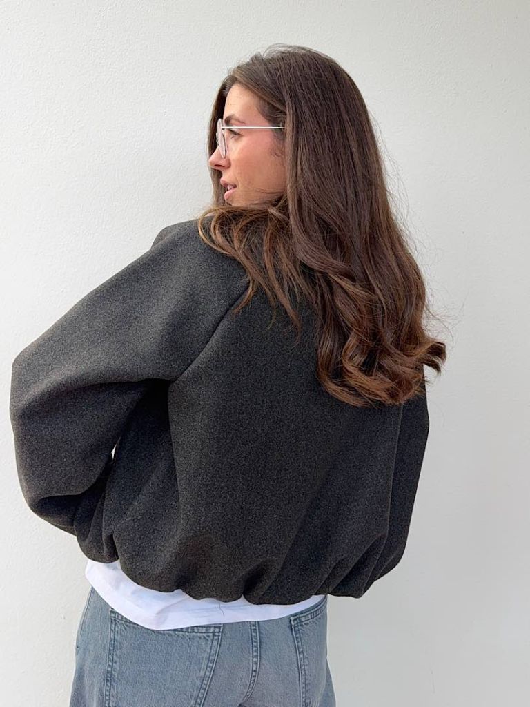 Bomber Mia