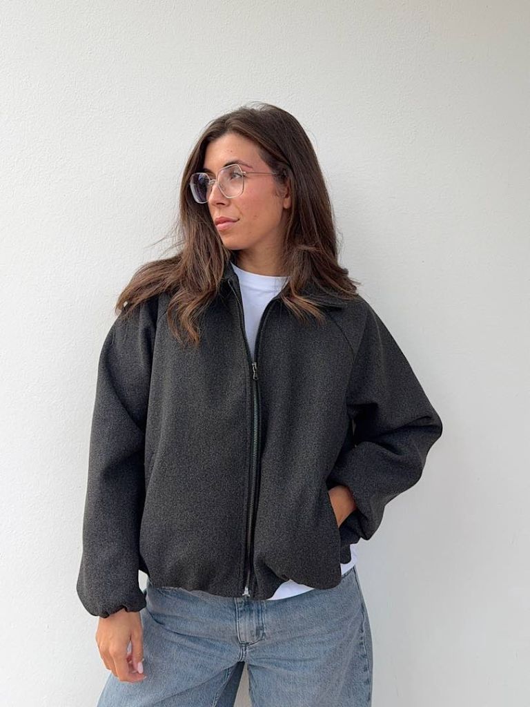 Bomber Mia